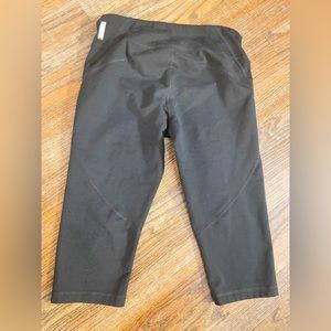 🤩Clearance 📣 Zella cropped leggings